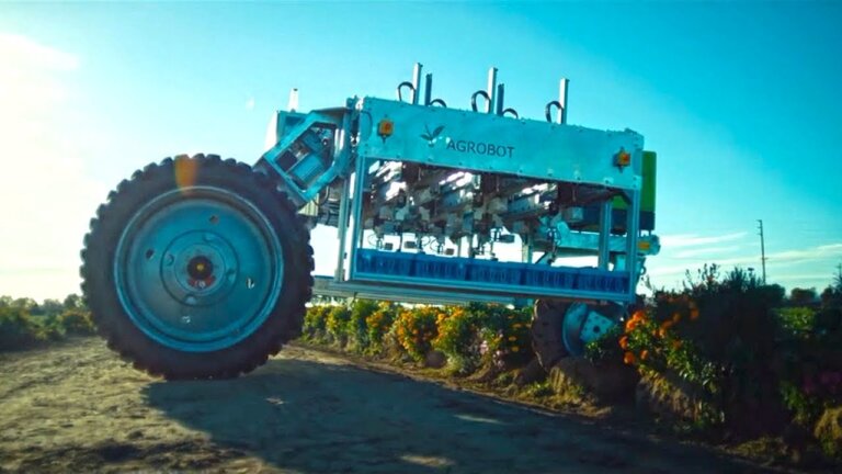 Modern Agricultural Robots/ Harvesting Robots that are at another level