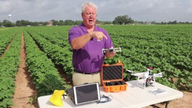 ドローンとセンサーで農業の生産性を劇的に向上させる方法