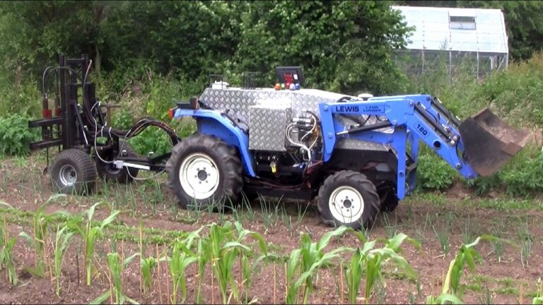 WEEDINATOR Agricultural Farm Robot