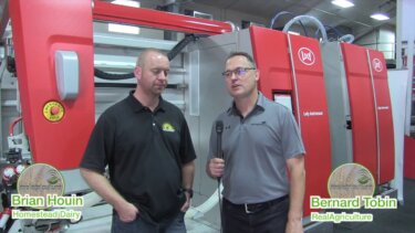 【話題】2200頭の牛を36台のロボットで管理！米国農場の驚異的な効率化が実現する理由