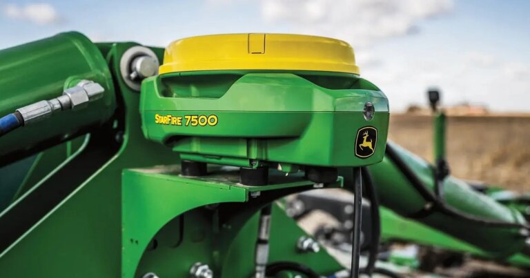 John Deere StarFire 7500 ガイダンス受信機