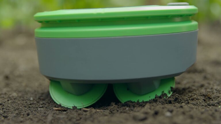 Tertill Weeding Robot Overview Video